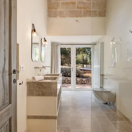 Dimora Donnagnora Villa *