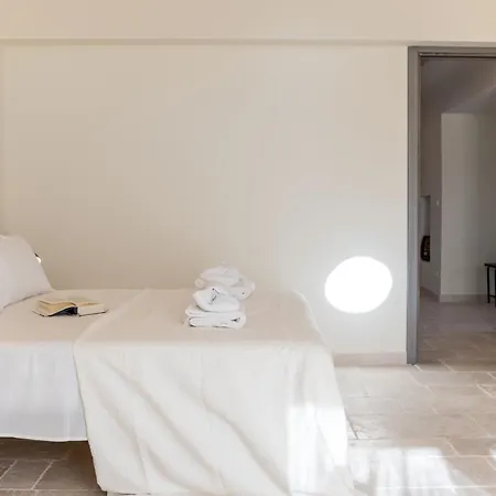 Dimora Donnagnora Villa *